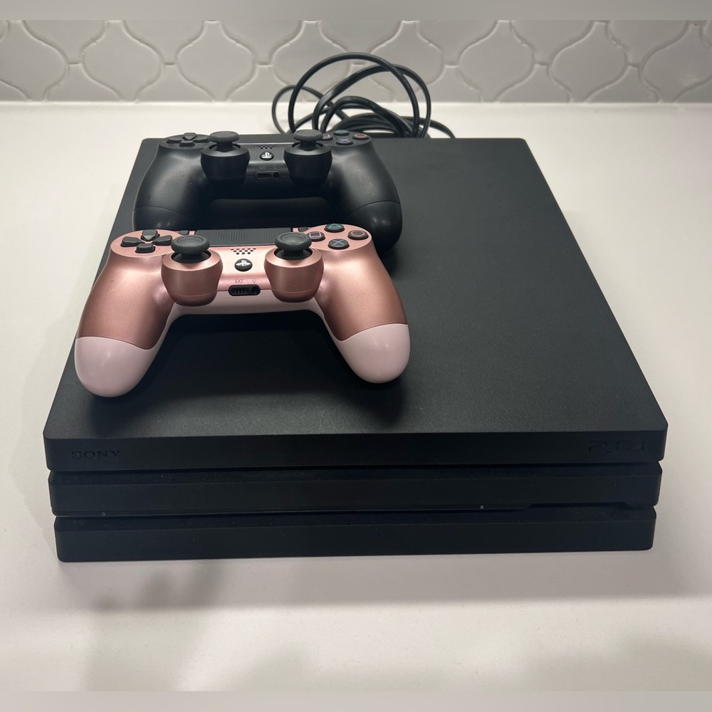 Playstation 4 Pro Black 1TB